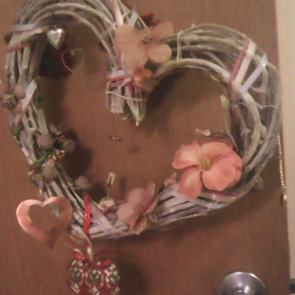 Heart Mobile, Sun Catcher, Wreath - Picture 1 of 6
